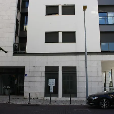 Apartment Parque Das Nacoes 4a Lissabon